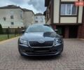 Серый Шкода Суперб, объемом двигателя 1.97 л и пробегом 305 тыс. км за 16500 $, фото 1 на Automoto.ua