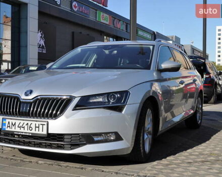 Серый Шкода Суперб, объемом двигателя 1.97 л и пробегом 265 тыс. км за 16000 $, фото 1 на Automoto.ua