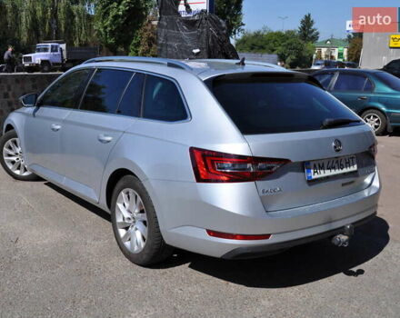 Серый Шкода Суперб, объемом двигателя 1.97 л и пробегом 265 тыс. км за 16000 $, фото 7 на Automoto.ua