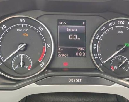 Серый Шкода Суперб, объемом двигателя 2 л и пробегом 253 тыс. км за 16500 $, фото 18 на Automoto.ua