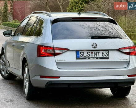 Сірий Шкода Суперб, об'ємом двигуна 2 л та пробігом 217 тис. км за 13950 $, фото 31 на Automoto.ua