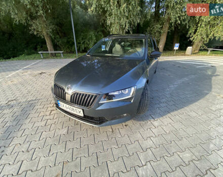 Сірий Шкода Суперб, об'ємом двигуна 1.97 л та пробігом 240 тис. км за 18000 $, фото 21 на Automoto.ua