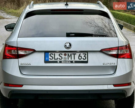 Сірий Шкода Суперб, об'ємом двигуна 2 л та пробігом 217 тис. км за 13950 $, фото 6 на Automoto.ua