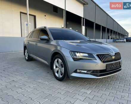 Серый Шкода Суперб, объемом двигателя 1.97 л и пробегом 256 тыс. км за 15999 $, фото 15 на Automoto.ua