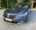 Сірий Шкода Суперб, об'ємом двигуна 1.97 л та пробігом 240 тис. км за 18000 $, фото 1 на Automoto.ua