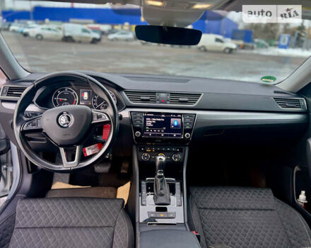 Серый Шкода Суперб, объемом двигателя 1.97 л и пробегом 265 тыс. км за 16000 $, фото 20 на Automoto.ua