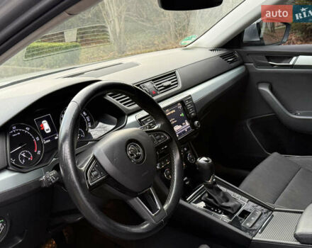 Сірий Шкода Суперб, об'ємом двигуна 2 л та пробігом 217 тис. км за 13950 $, фото 9 на Automoto.ua