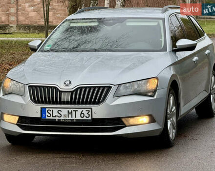 Сірий Шкода Суперб, об'ємом двигуна 2 л та пробігом 217 тис. км за 13950 $, фото 4 на Automoto.ua