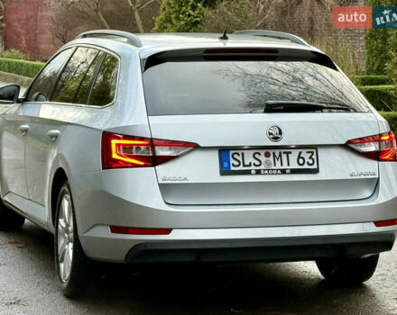 Сірий Шкода Суперб, об'ємом двигуна 2 л та пробігом 217 тис. км за 13950 $, фото 5 на Automoto.ua