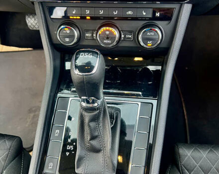 Серый Шкода Суперб, объемом двигателя 1.97 л и пробегом 265 тыс. км за 16000 $, фото 29 на Automoto.ua