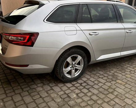 Серый Шкода Суперб, объемом двигателя 1.97 л и пробегом 210 тыс. км за 20300 $, фото 7 на Automoto.ua