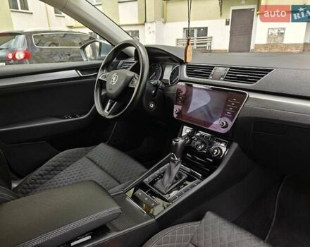 Серый Шкода Суперб, объемом двигателя 1.97 л и пробегом 202 тыс. км за 18300 $, фото 12 на Automoto.ua