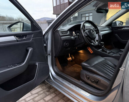 Серый Шкода Суперб, объемом двигателя 2 л и пробегом 237 тыс. км за 19000 $, фото 36 на Automoto.ua