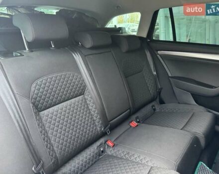 Серый Шкода Суперб, объемом двигателя 2 л и пробегом 187 тыс. км за 17900 $, фото 23 на Automoto.ua