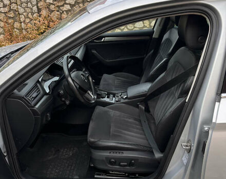 Серый Шкода Суперб, объемом двигателя 1.97 л и пробегом 210 тыс. км за 20300 $, фото 26 на Automoto.ua