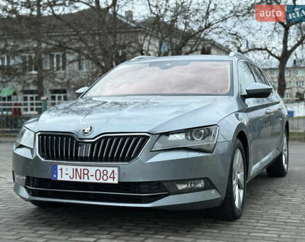 Серый Шкода Суперб, объемом двигателя 2 л и пробегом 237 тыс. км за 19000 $, фото 1 на Automoto.ua