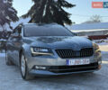 Сірий Шкода Суперб, об'ємом двигуна 2 л та пробігом 237 тис. км за 19000 $, фото 1 на Automoto.ua