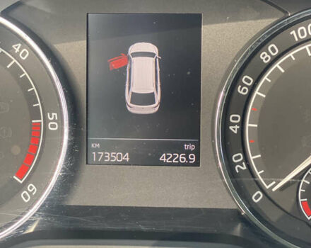 Сірий Шкода Суперб, об'ємом двигуна 1.97 л та пробігом 173 тис. км за 18999 $, фото 16 на Automoto.ua