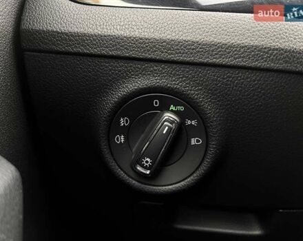 Шкода Суперб 2018 у Рівному на Automoto.ua Сірий Шкода Суперб, об'ємом двигуна 1.97 л та пробігом 220 тис. км за 20700 $, фото 64 на Automoto.ua