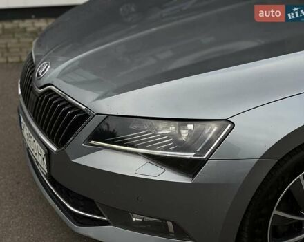 Шкода Суперб 2018 у Рівному на Automoto.ua Сірий Шкода Суперб, об'ємом двигуна 1.97 л та пробігом 220 тис. км за 20700 $, фото 5 на Automoto.ua