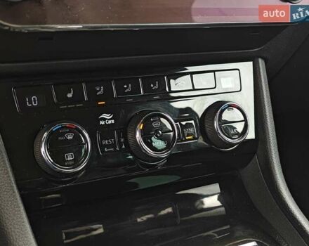 Серый Шкода Суперб, объемом двигателя 1.97 л и пробегом 202 тыс. км за 18300 $, фото 25 на Automoto.ua