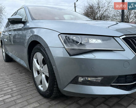 Серый Шкода Суперб, объемом двигателя 2 л и пробегом 237 тыс. км за 19000 $, фото 19 на Automoto.ua