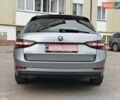 Серый Шкода Суперб, объемом двигателя 1.97 л и пробегом 202 тыс. км за 18300 $, фото 3 на Automoto.ua