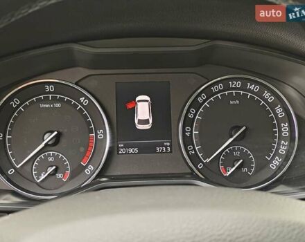 Серый Шкода Суперб, объемом двигателя 1.97 л и пробегом 202 тыс. км за 18300 $, фото 32 на Automoto.ua