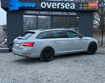 Сірий Шкода Суперб, об'ємом двигуна 1.97 л та пробігом 180 тис. км за 23999 $, фото 10 на Automoto.ua