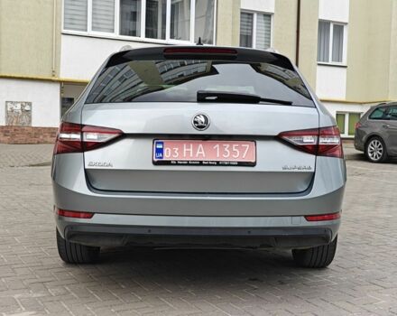 Серый Шкода Суперб, объемом двигателя 2 л и пробегом 207 тыс. км за 17999 $, фото 5 на Automoto.ua