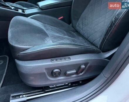 Сірий Шкода Суперб, об'ємом двигуна 1.97 л та пробігом 180 тис. км за 23999 $, фото 17 на Automoto.ua