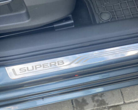 Сірий Шкода Суперб, об'ємом двигуна 1.97 л та пробігом 173 тис. км за 18999 $, фото 11 на Automoto.ua