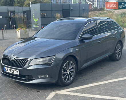 Серый Шкода Суперб, объемом двигателя 1.97 л и пробегом 373 тыс. км за 17999 $, фото 2 на Automoto.ua