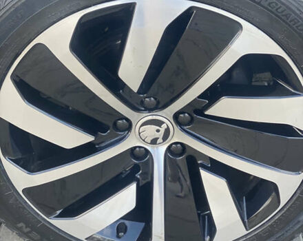 Сірий Шкода Суперб, об'ємом двигуна 1.97 л та пробігом 173 тис. км за 18999 $, фото 5 на Automoto.ua