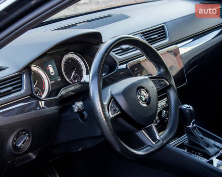 Серый Шкода Суперб, объемом двигателя 1.97 л и пробегом 189 тыс. км за 25800 $, фото 61 на Automoto.ua