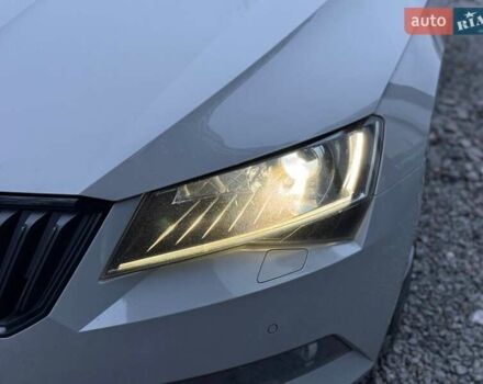 Сірий Шкода Суперб, об'ємом двигуна 1.97 л та пробігом 180 тис. км за 23999 $, фото 13 на Automoto.ua