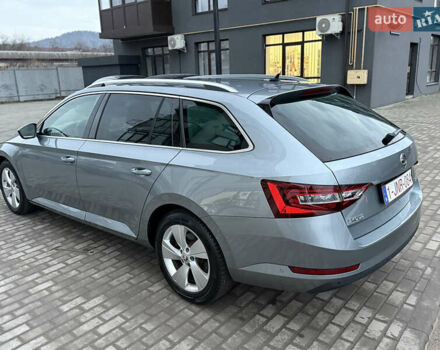 Серый Шкода Суперб, объемом двигателя 2 л и пробегом 237 тыс. км за 19000 $, фото 11 на Automoto.ua