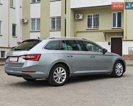 Серый Шкода Суперб, объемом двигателя 1.97 л и пробегом 202 тыс. км за 18300 $, фото 6 на Automoto.ua