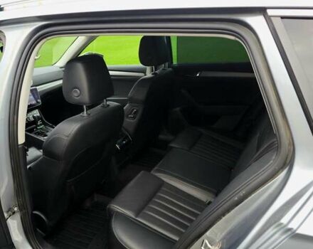 Сірий Шкода Суперб, об'ємом двигуна 2 л та пробігом 241 тис. км за 21700 $, фото 19 на Automoto.ua