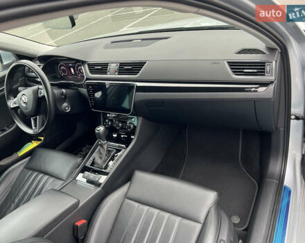 Серый Шкода Суперб, объемом двигателя 1.97 л и пробегом 69 тыс. км за 33000 $, фото 14 на Automoto.ua