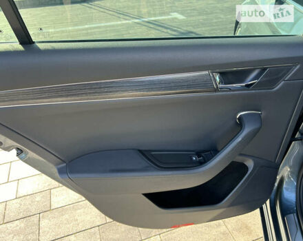 Серый Шкода Суперб, объемом двигателя 2 л и пробегом 230 тыс. км за 23400 $, фото 86 на Automoto.ua