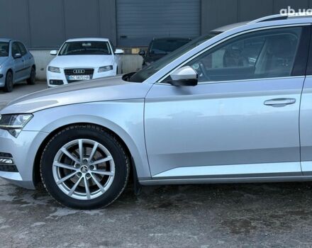 Серый Шкода Суперб, объемом двигателя 2 л и пробегом 128 тыс. км за 28390 $, фото 14 на Automoto.ua