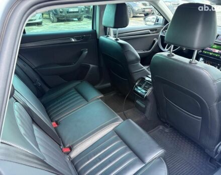 Серый Шкода Суперб, объемом двигателя 2 л и пробегом 128 тыс. км за 28390 $, фото 39 на Automoto.ua