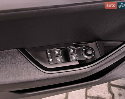 Серый Шкода Суперб, объемом двигателя 2 л и пробегом 302 тыс. км за 20200 $, фото 13 на Automoto.ua