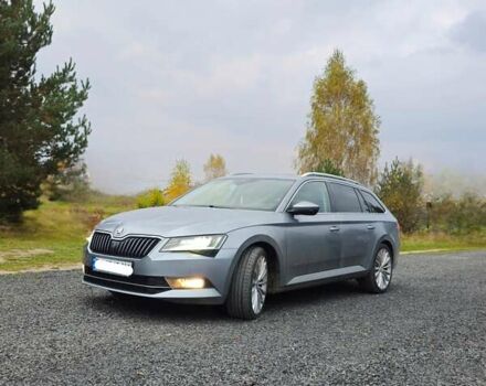 Сірий Шкода Суперб, об'ємом двигуна 2 л та пробігом 241 тис. км за 21700 $, фото 21 на Automoto.ua