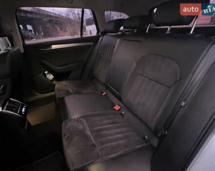 Серый Шкода Суперб, объемом двигателя 2 л и пробегом 302 тыс. км за 20200 $, фото 26 на Automoto.ua