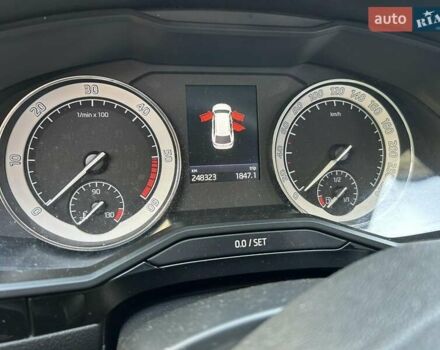 Серый Шкода Суперб, объемом двигателя 2 л и пробегом 248 тыс. км за 20500 $, фото 17 на Automoto.ua