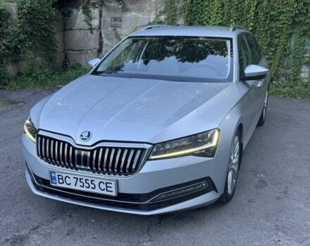 Сірий Шкода Суперб, об'ємом двигуна 2 л та пробігом 125 тис. км за 29900 $, фото 3 на Automoto.ua