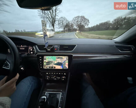 Сірий Шкода Суперб, об'ємом двигуна 1.97 л та пробігом 160 тис. км за 24000 $, фото 23 на Automoto.ua