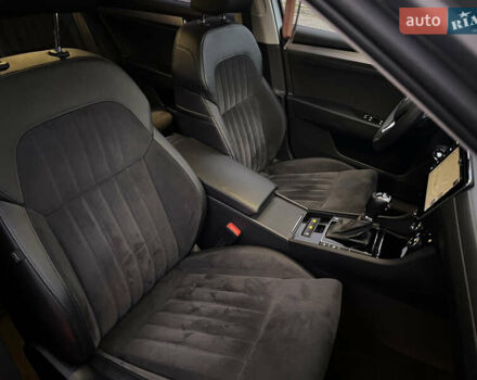 Серый Шкода Суперб, объемом двигателя 2 л и пробегом 302 тыс. км за 20200 $, фото 34 на Automoto.ua